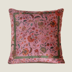 <p>Jodpur Rosa - Cuscino in Velluto Stampato</p>