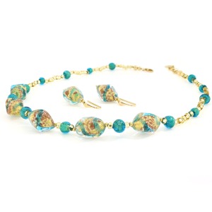 French Parure with Gold Leaf French Parure with Gold Leaf
