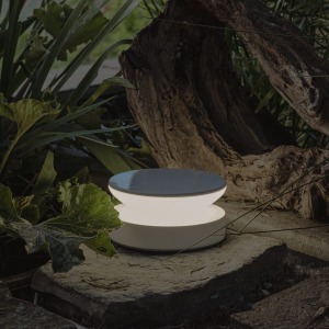 DADA portable and rechargeable lamp