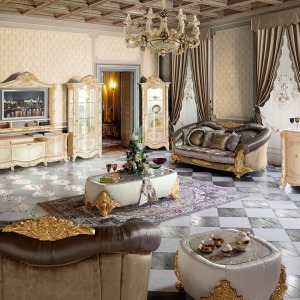<p>Madame Royale&nbsp;Living&nbsp;</p>