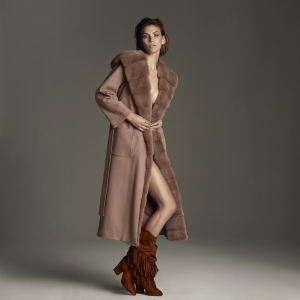 Cappotto Lungo Tortora Con Ampio Rever Morbido