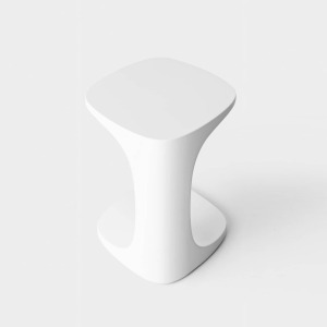 <p>Sgabello / Complemento Arredo &ndash; Kristalia</p>

<p>&nbsp;</p>