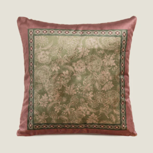 <p>Agra Rosa - Cuscino in Velluto Stampato</p>