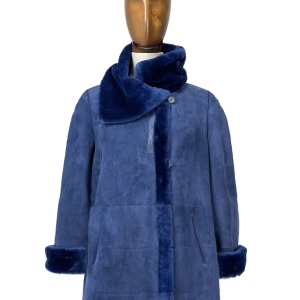 Women's Coat in Shearling Blue Navy with Draped Neck and Interior in Satin Pelo